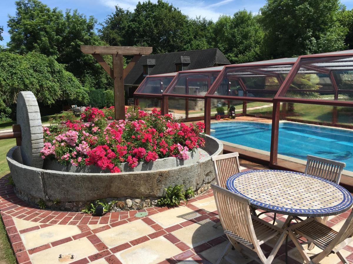 Vila Maison Avec Piscine A Honfleur Genneville Exteriér fotografie